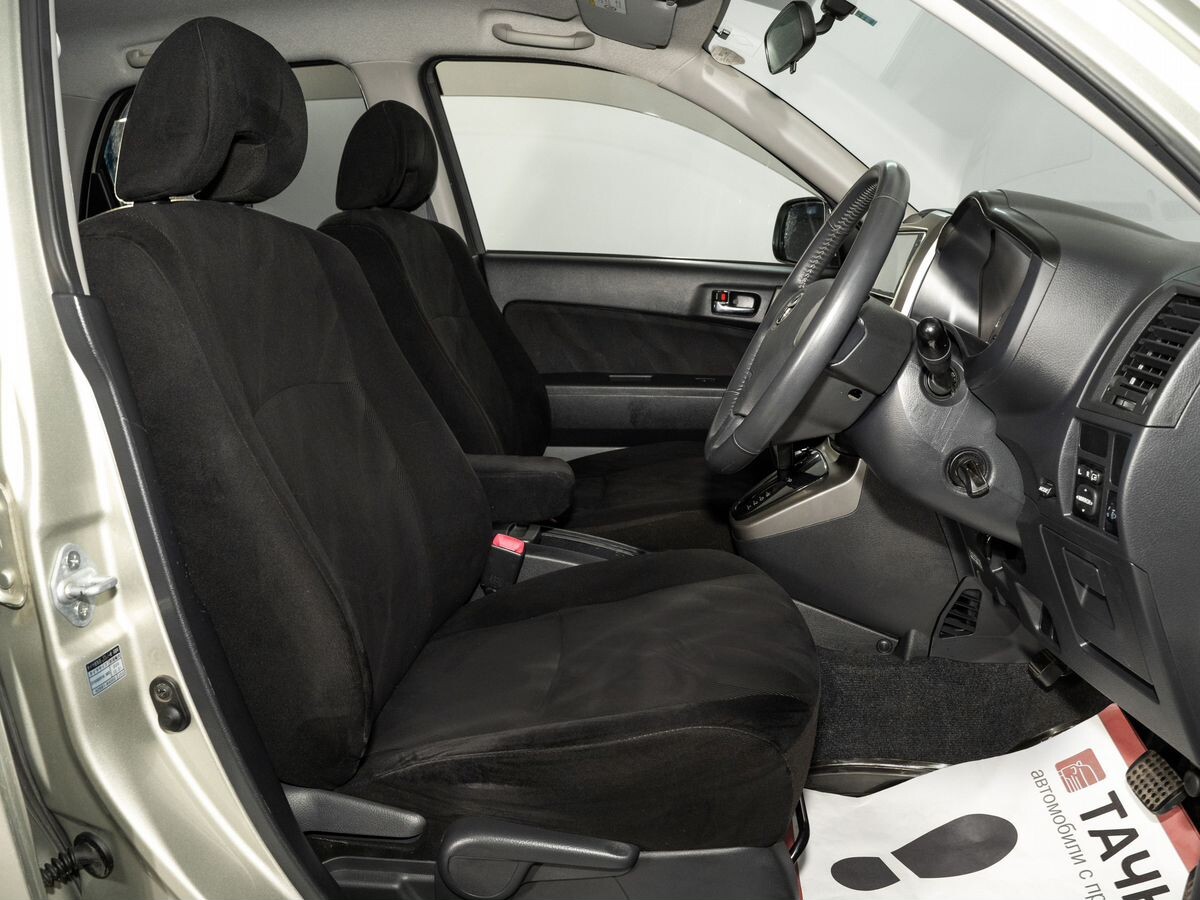 Toyota Rush 2009 - фото автомобиля