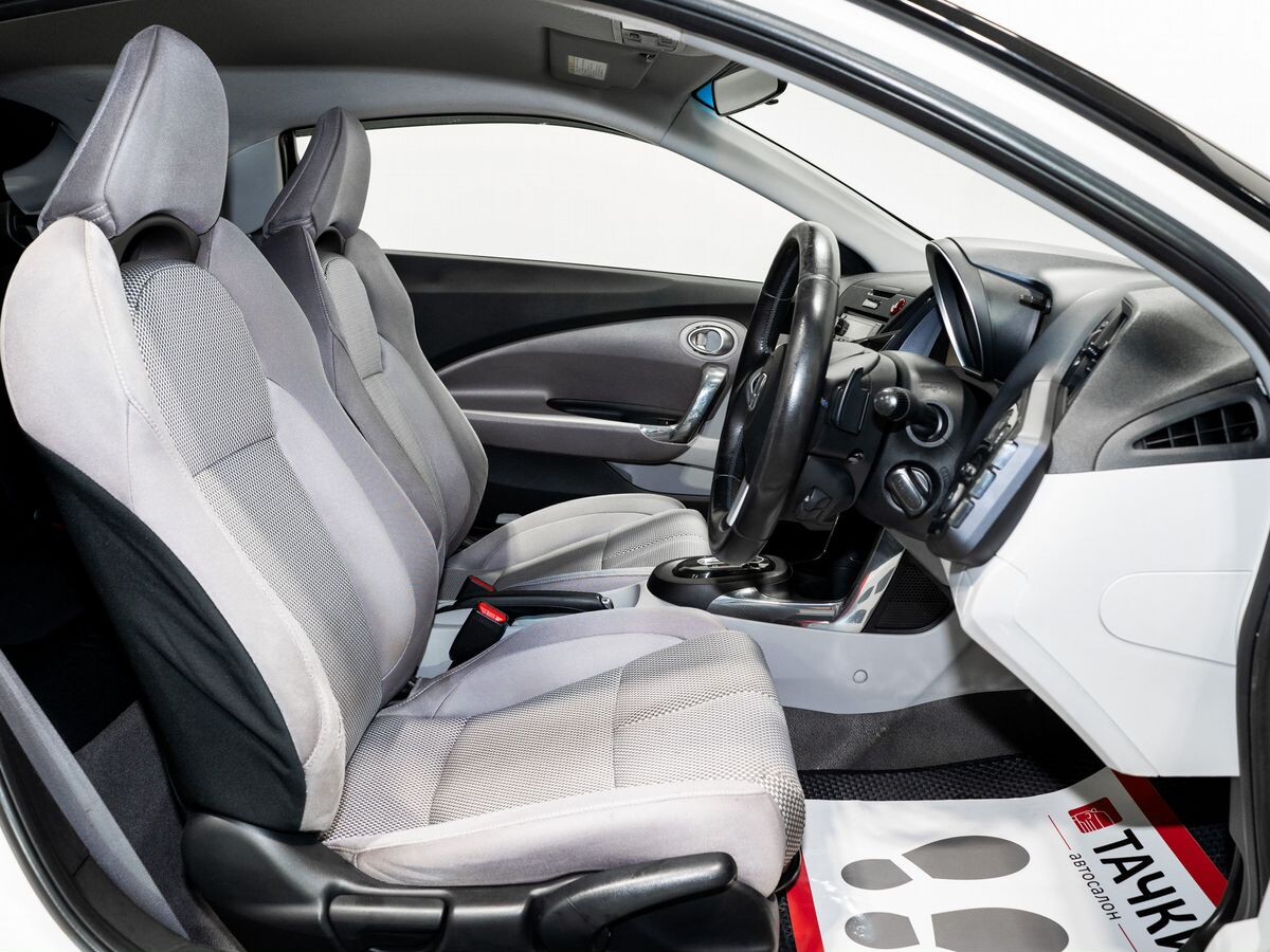 Honda CR-Z 2010 - фото автомобиля