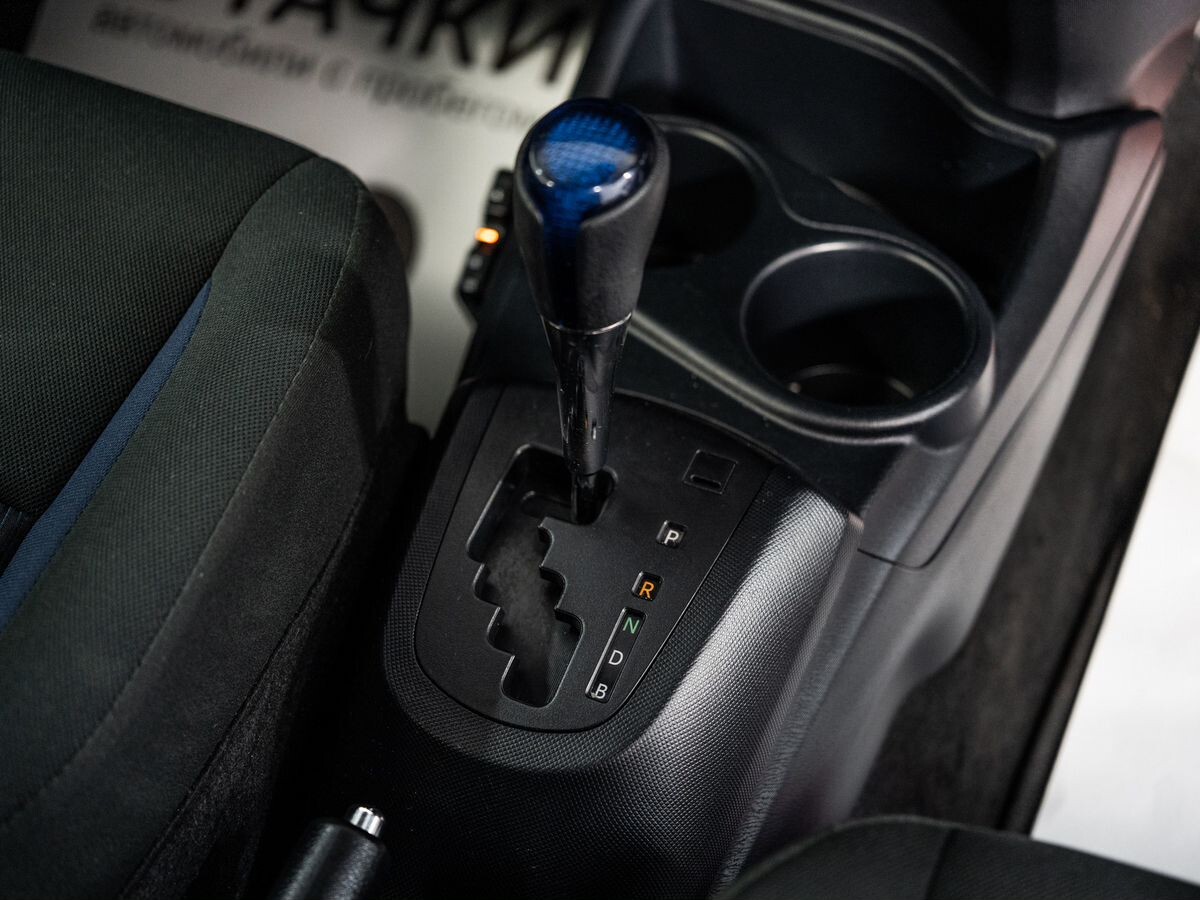 Toyota Aqua 2019 - фото автомобиля
