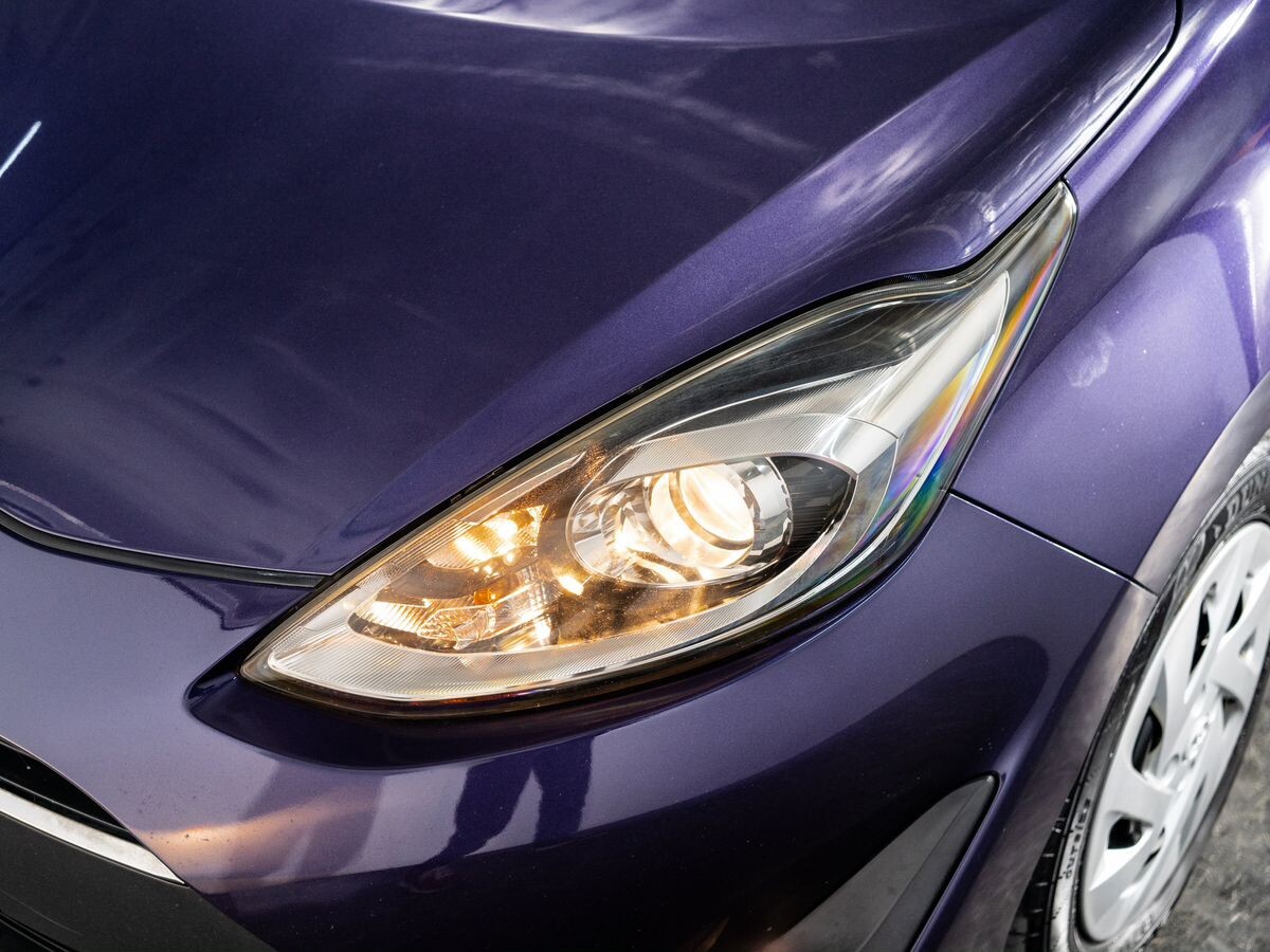 Toyota Aqua 2019 - фото автомобиля