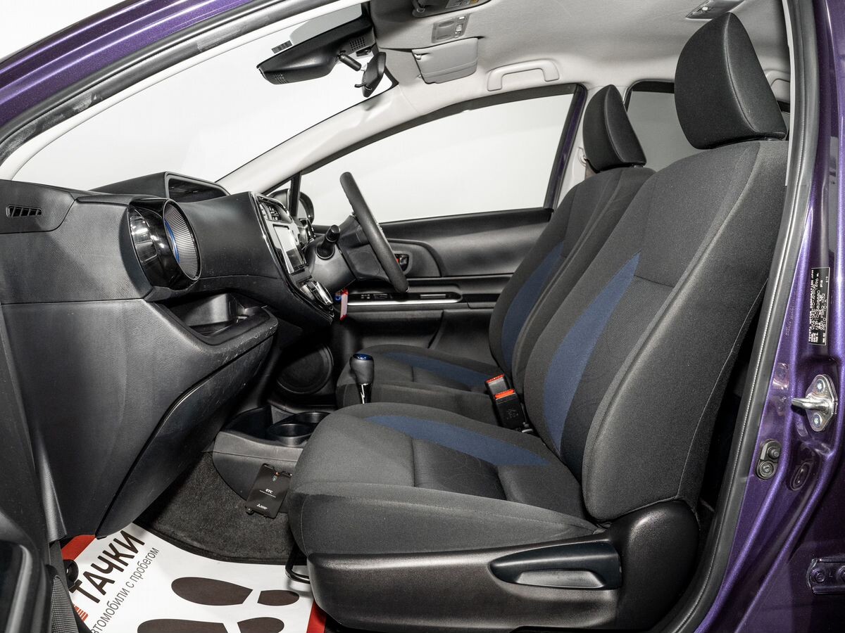 Toyota Aqua 2019 - фото автомобиля