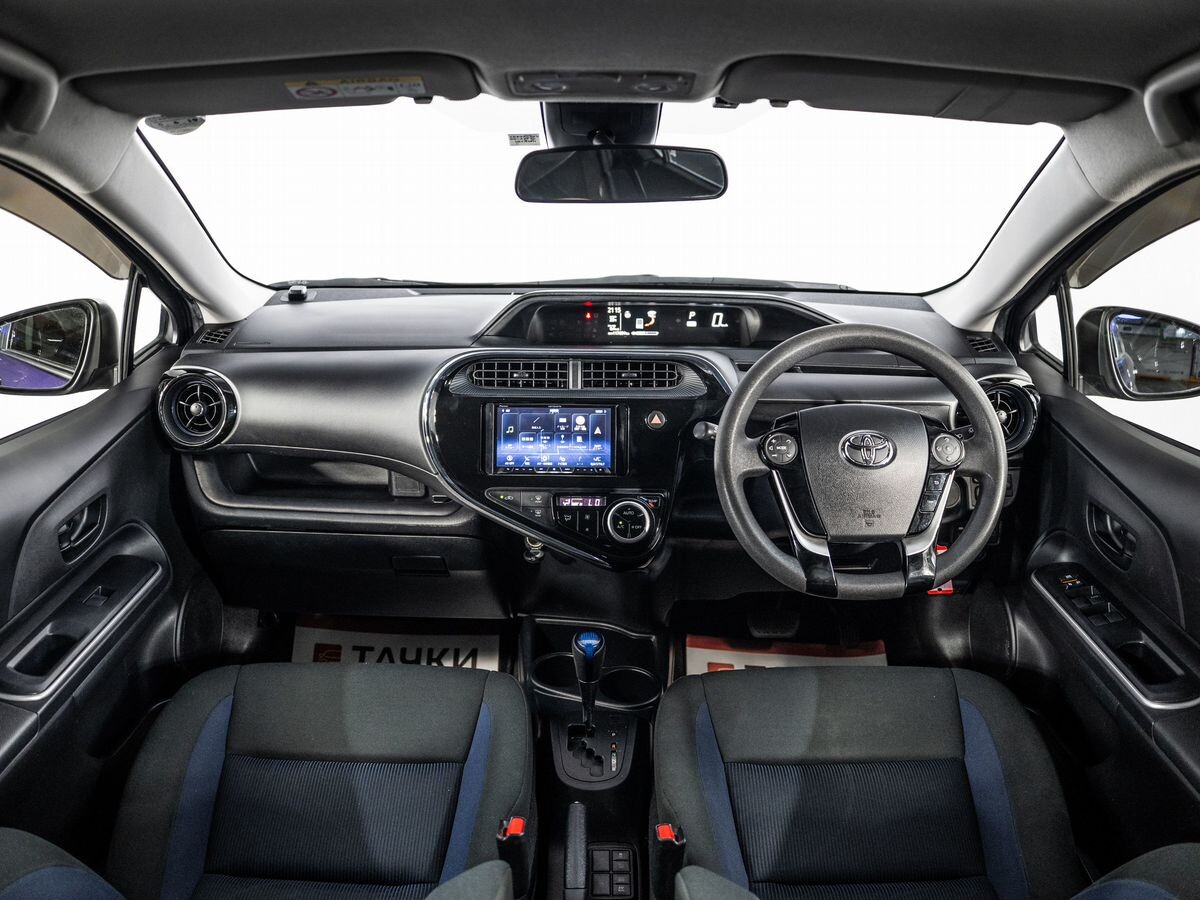 Toyota Aqua 2019 - фото автомобиля