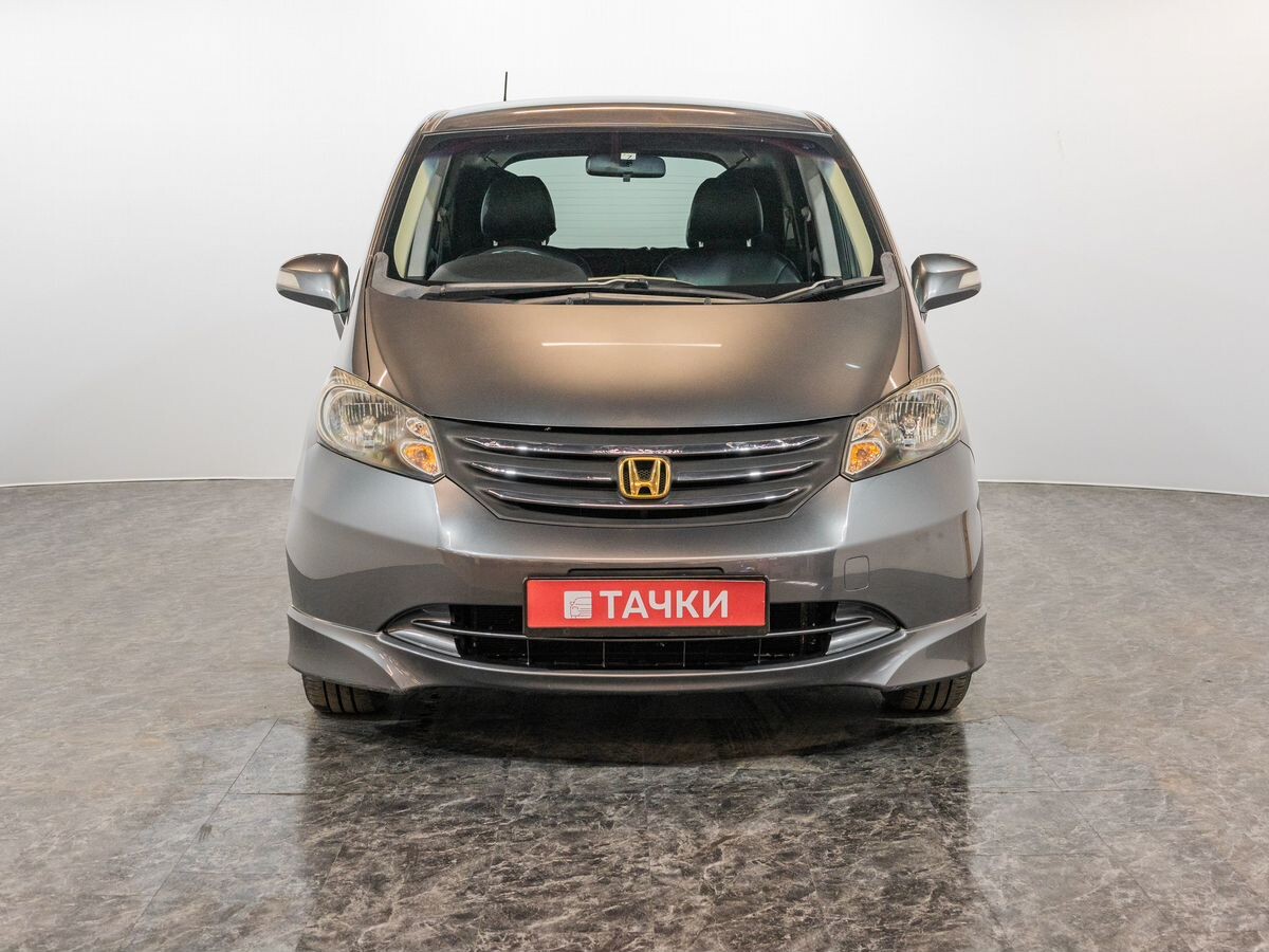 Honda Freed 2010 - фото автомобиля