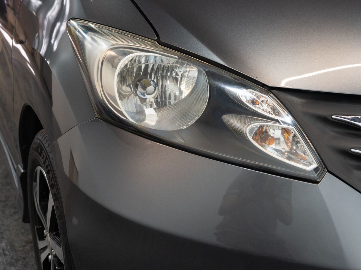 Honda Freed 2010 - фото автомобиля