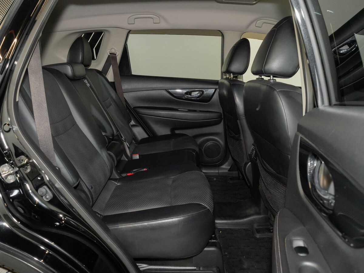 Nissan X-Trail 2019 - фото автомобиля