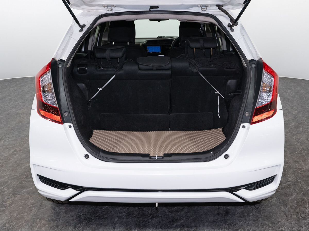 Honda Fit 2019 - фото автомобиля
