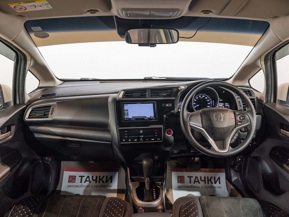 Honda Fit 2019 - фото автомобиля