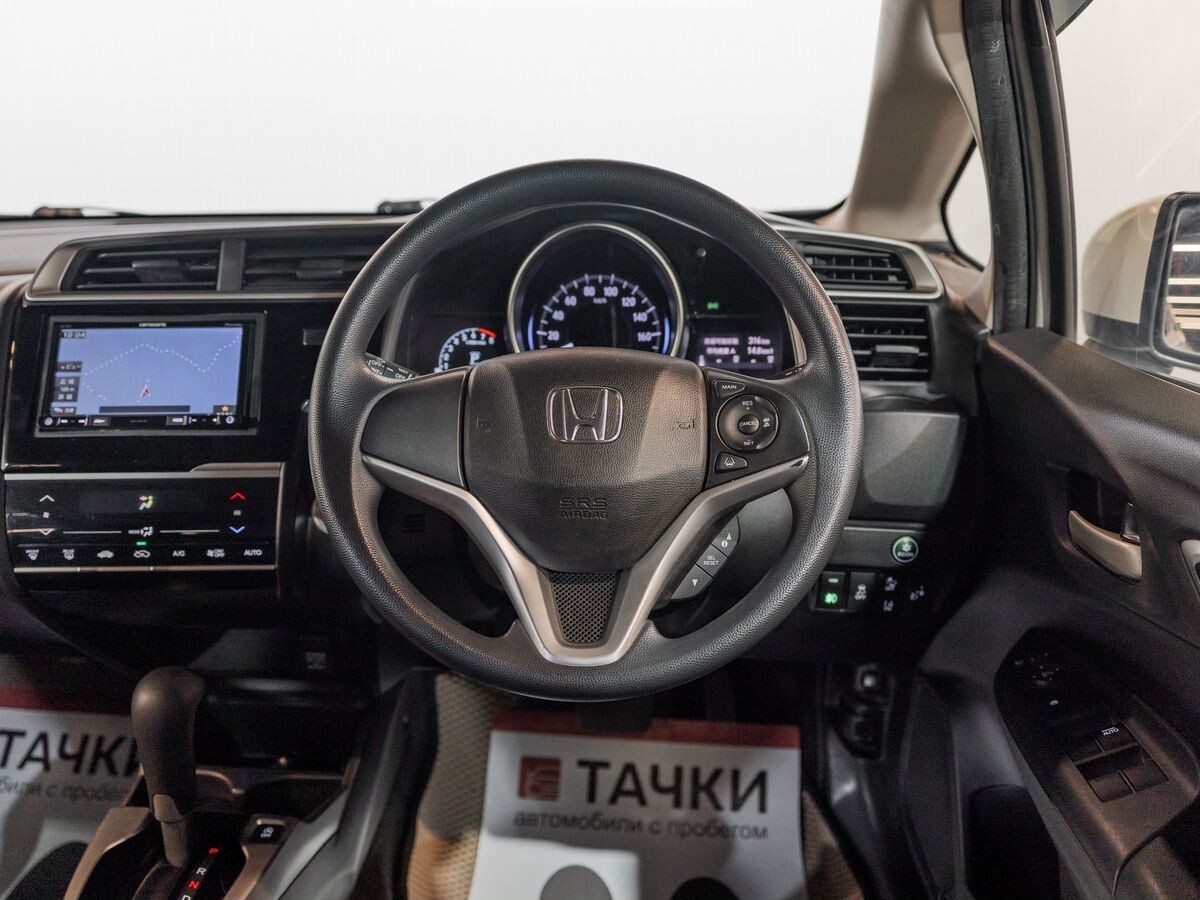 Honda Fit 2019 - фото автомобиля