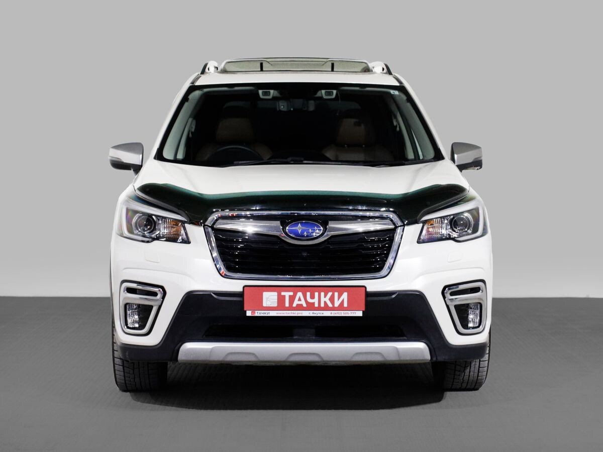 Subaru Forester 2019 - фото автомобиля