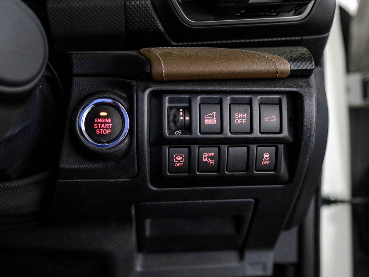 Subaru Forester 2019 - фото автомобиля