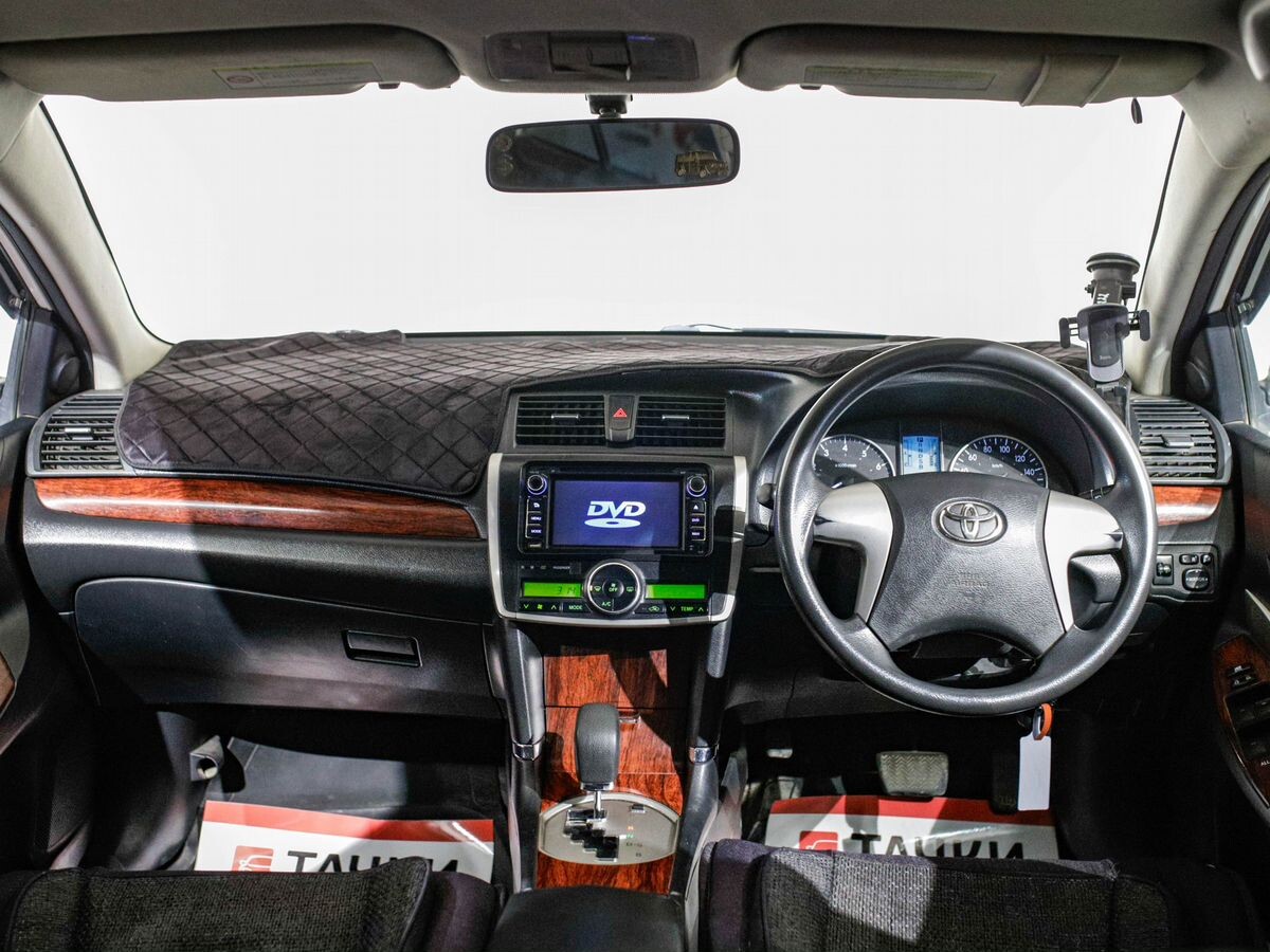 Toyota Allion 2010 - фото автомобиля