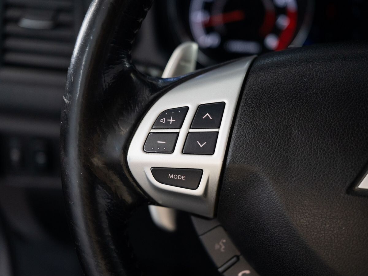 Mitsubishi ASX 2011 - фото автомобиля