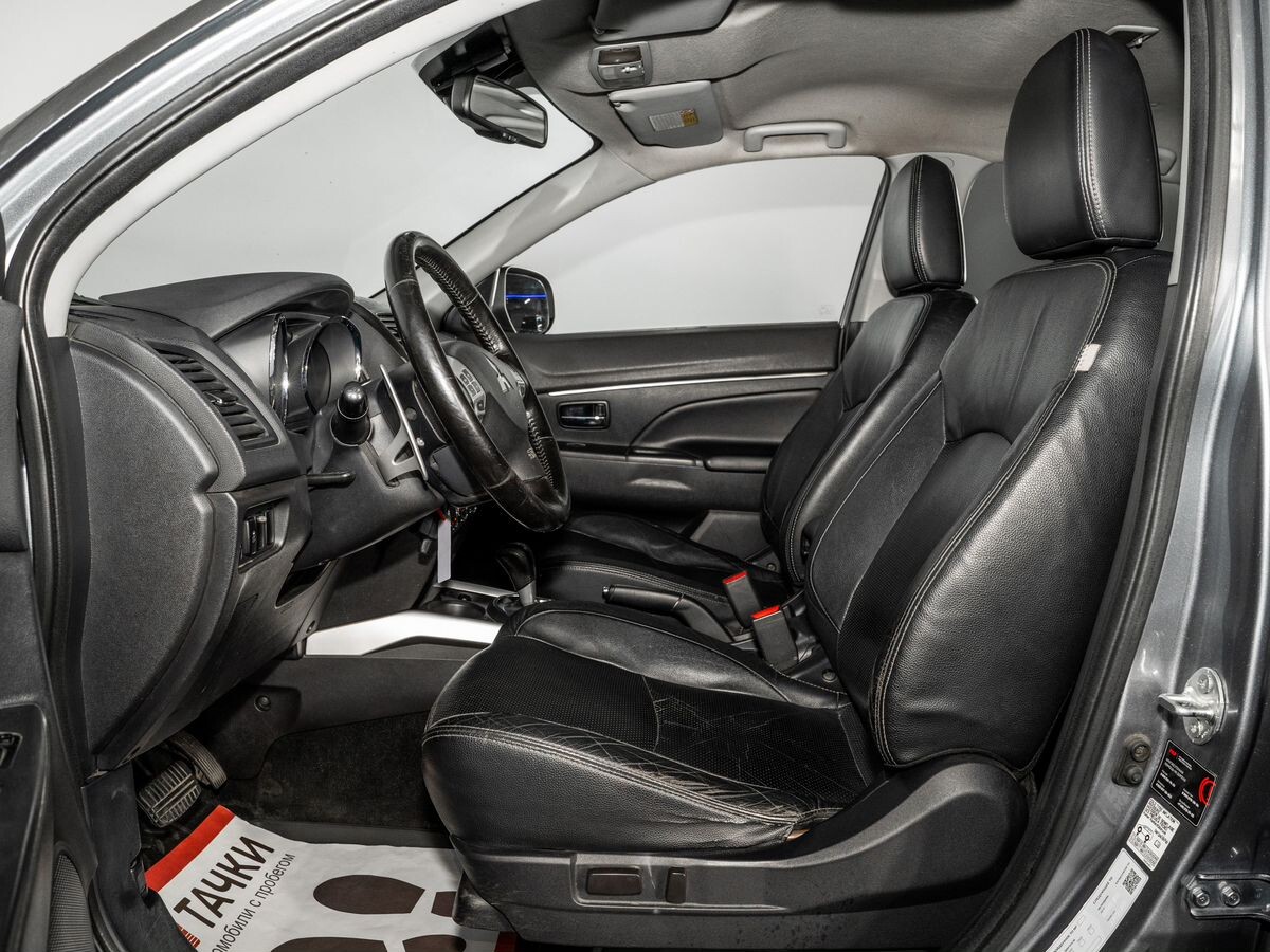 Mitsubishi ASX 2011 - фото автомобиля