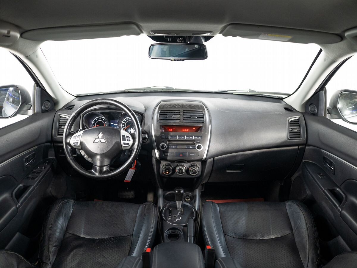 Mitsubishi ASX 2011 - фото автомобиля