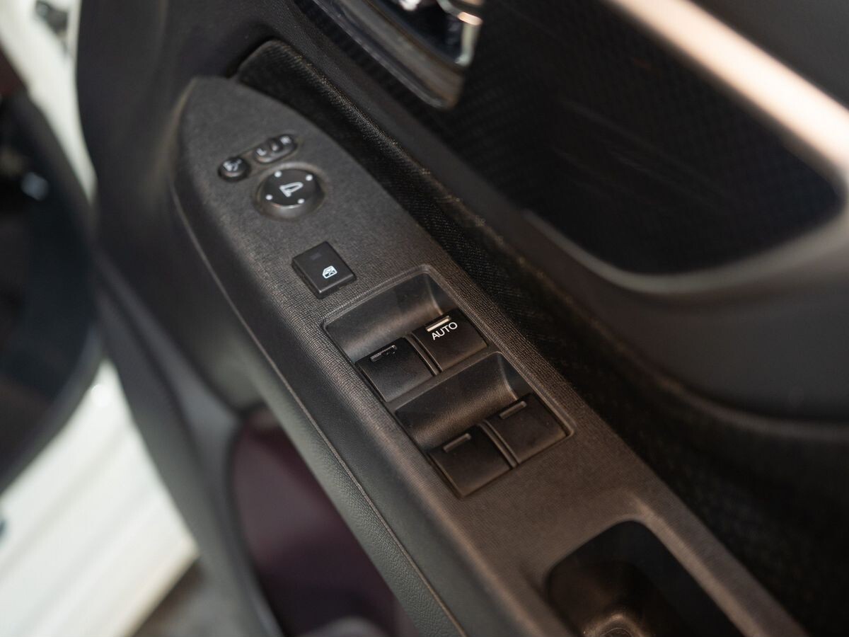 Honda N-WGN 2014 - фото автомобиля