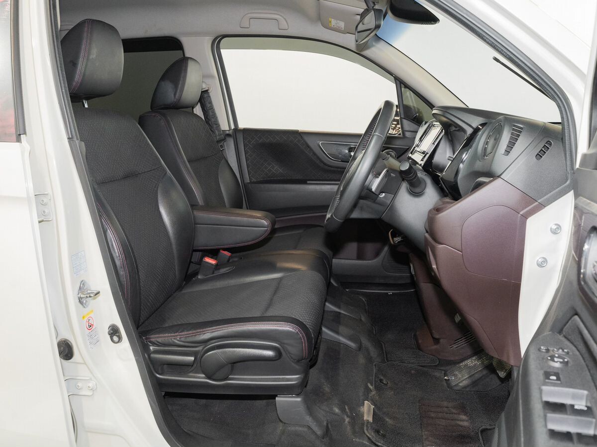 Honda N-WGN 2014 - фото автомобиля