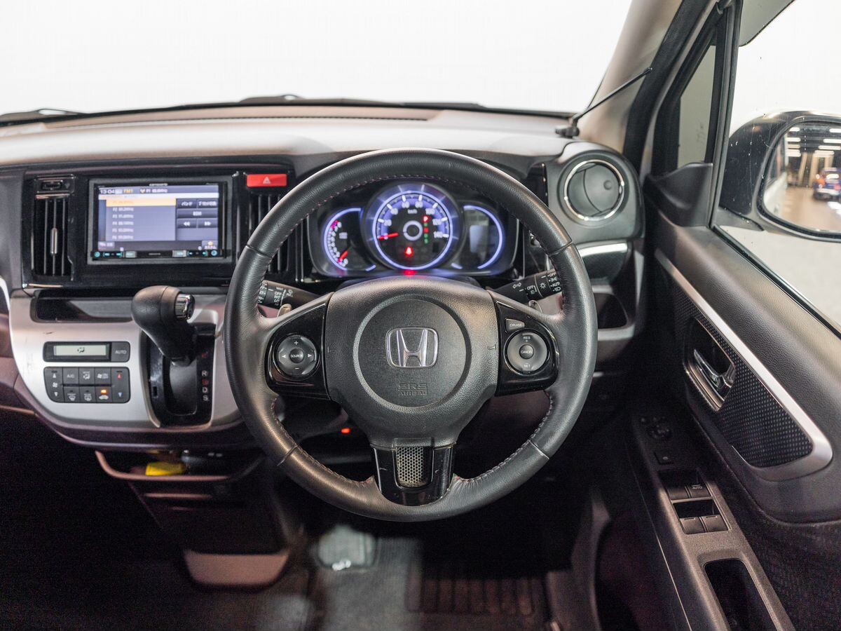 Honda N-WGN 2014 - фото автомобиля