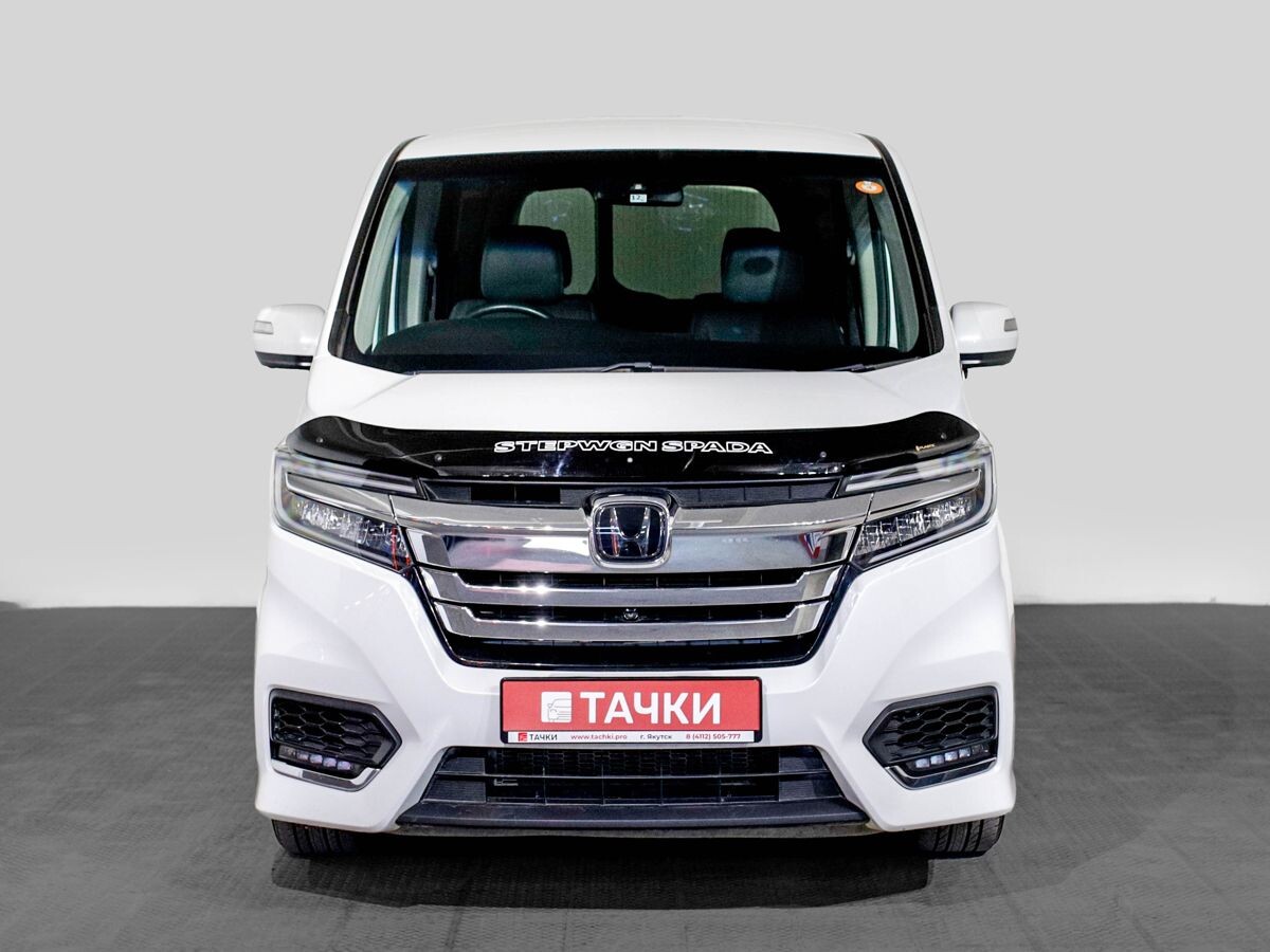 Honda Stepwgn 2018 - фото автомобиля