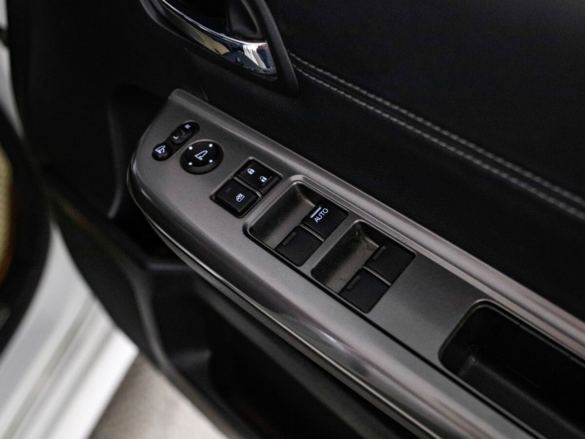 Honda Stepwgn 2018 - фото автомобиля