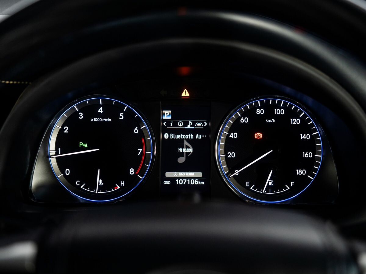 Toyota Harrier 2019 - фото автомобиля