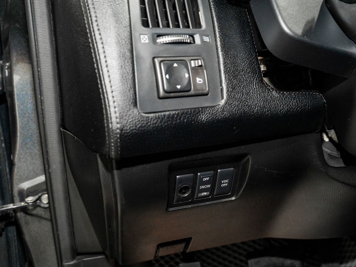 Infiniti FX35 2004 - фото автомобиля