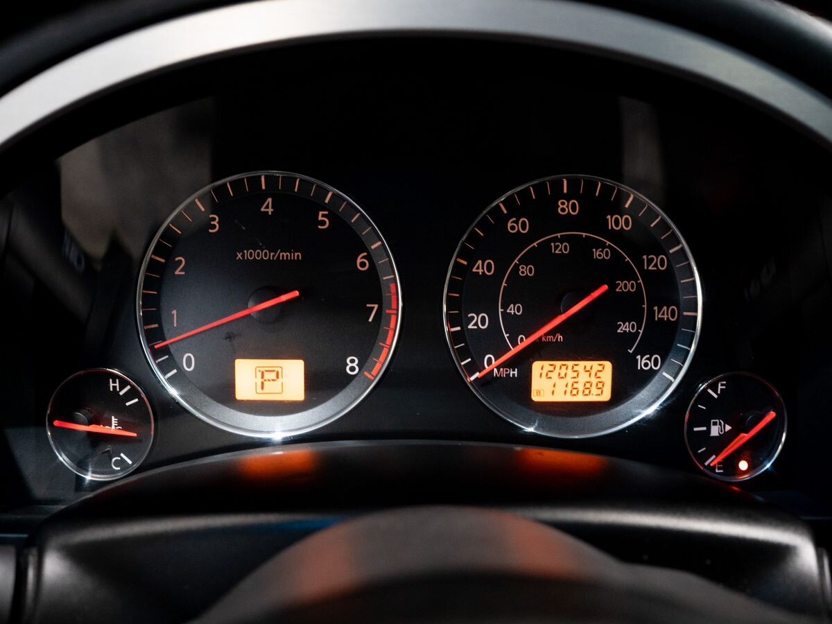 Infiniti FX35 2004 - фото автомобиля