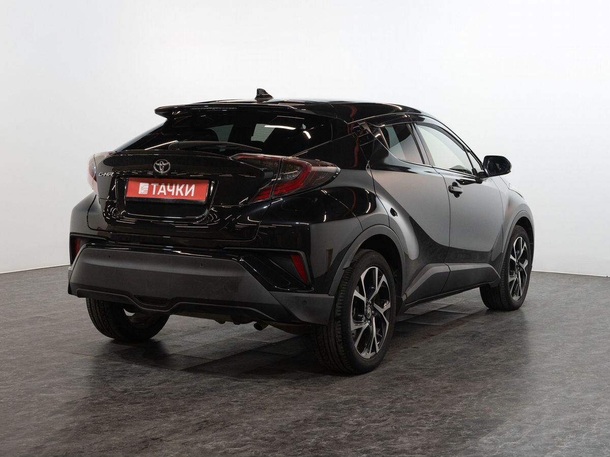 Toyota C-HR 2017 - фото автомобиля