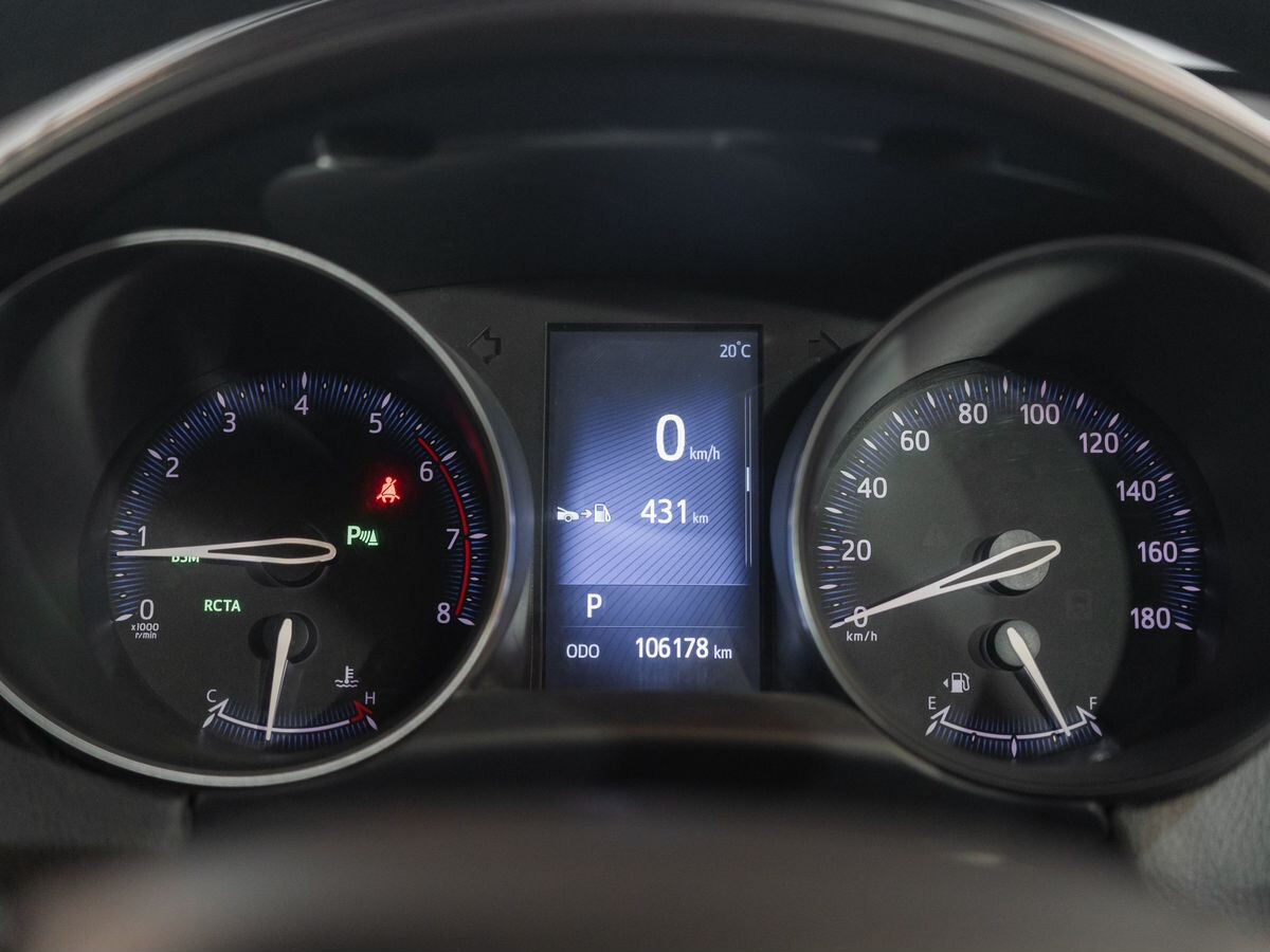 Toyota C-HR 2017 - фото автомобиля
