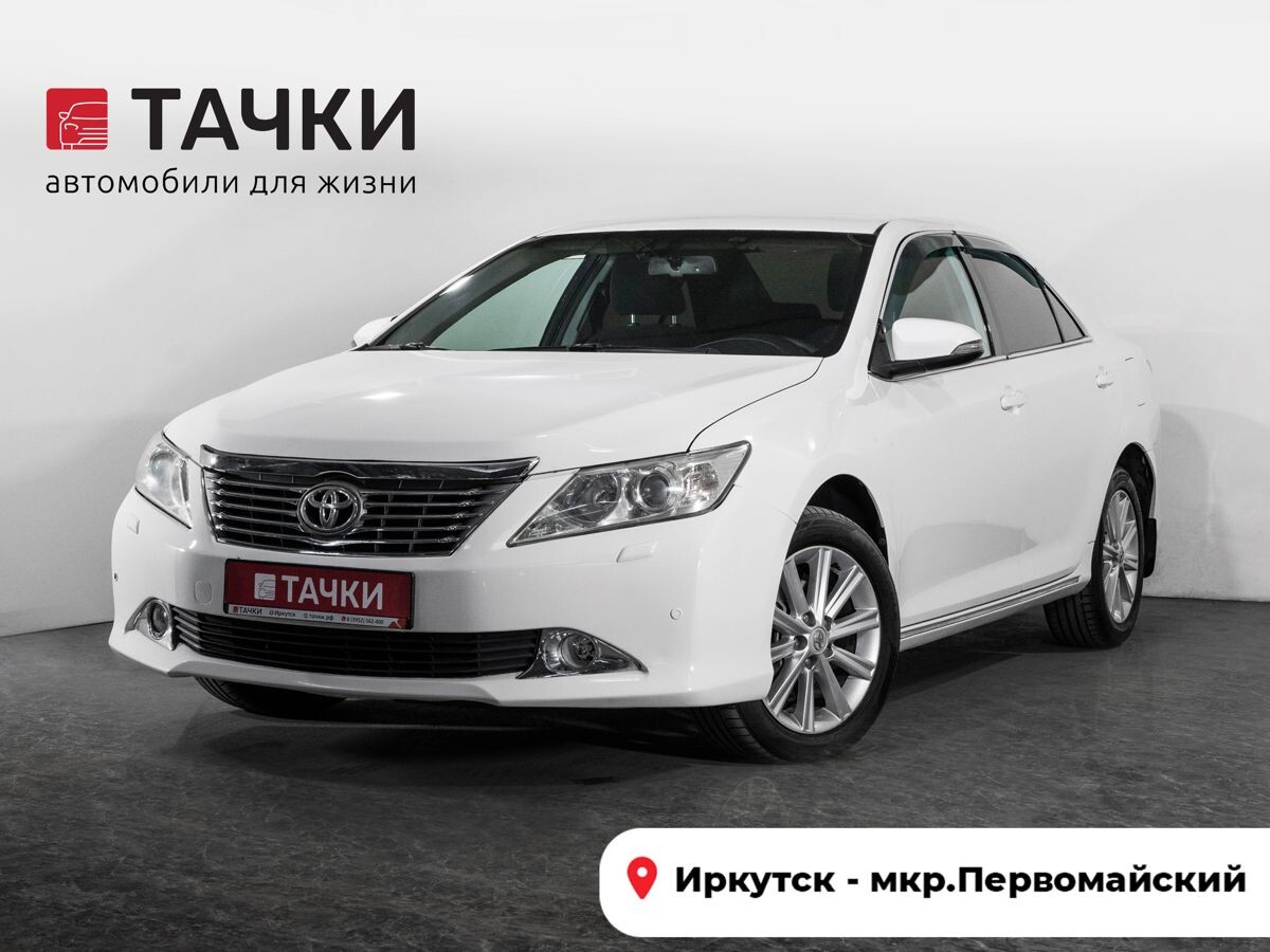 Toyota Camry 2014 - фото автомобиля