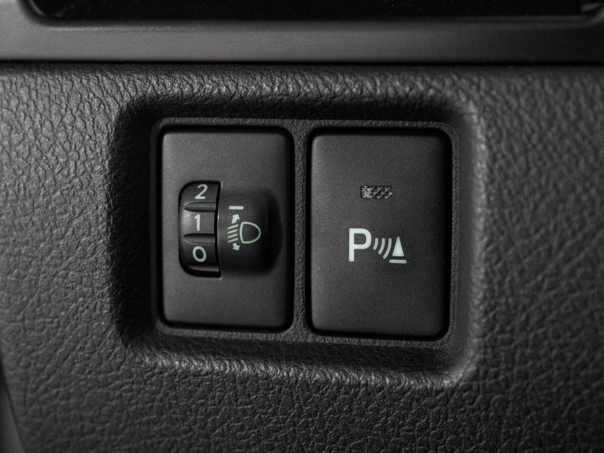 Toyota Camry 2014 - фото автомобиля