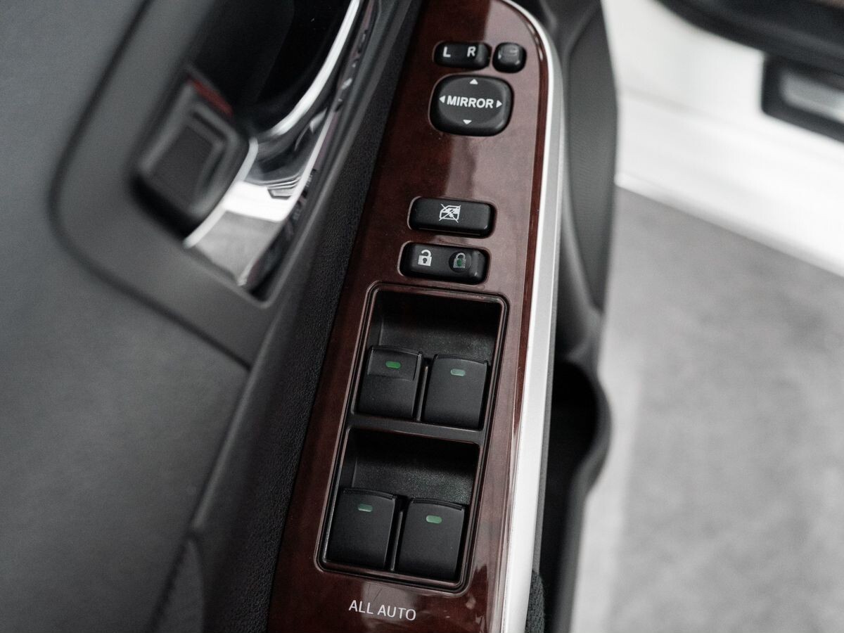 Toyota Camry 2014 - фото автомобиля