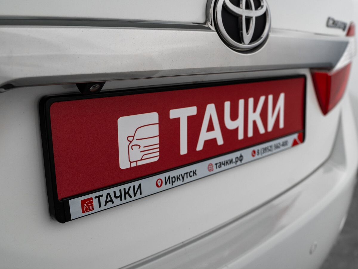 Toyota Camry 2014 - фото автомобиля