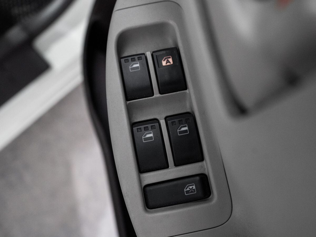 Toyota Passo 2013 - фото автомобиля