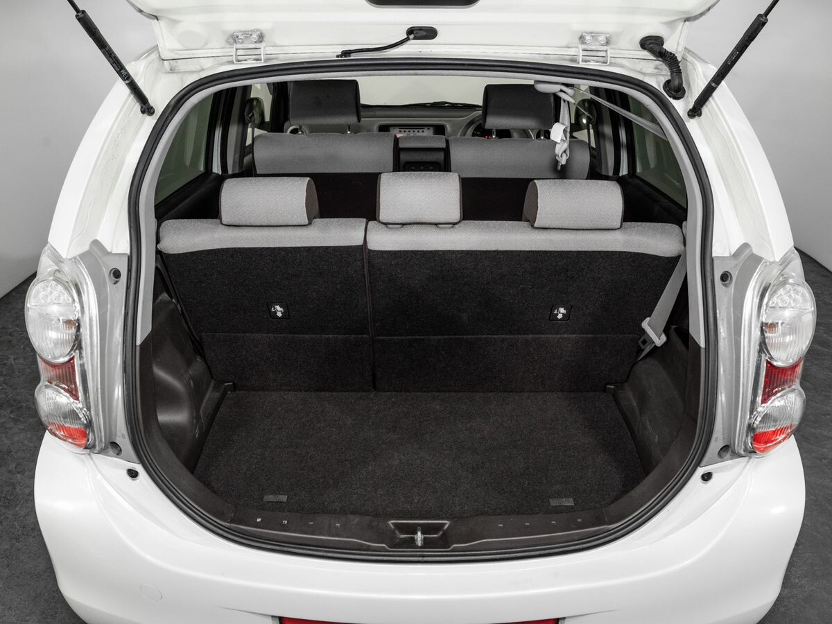 Toyota Passo 2013 - фото автомобиля