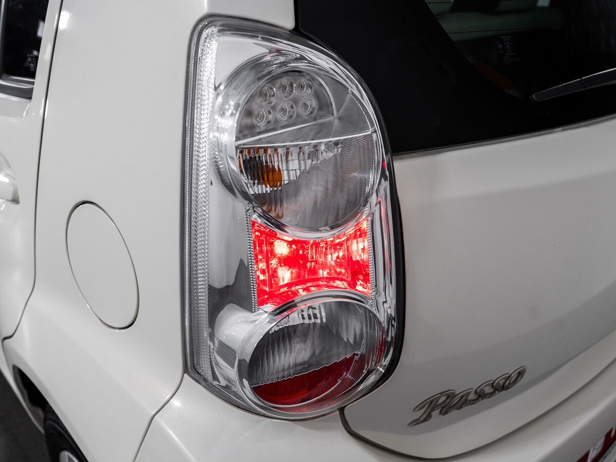 Toyota Passo 2013 - фото автомобиля
