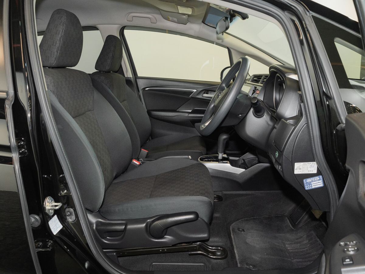 Honda Fit 2015 - фото автомобиля