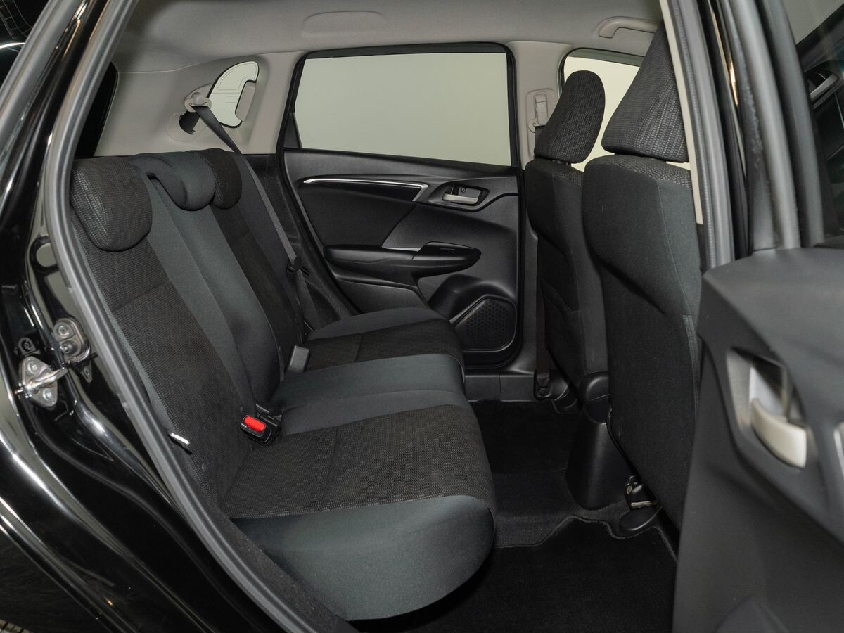 Honda Fit 2015 - фото автомобиля