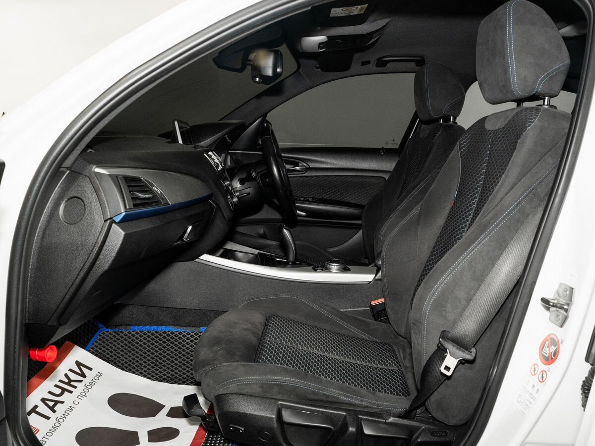 BMW 1-Series 2015 - фото автомобиля