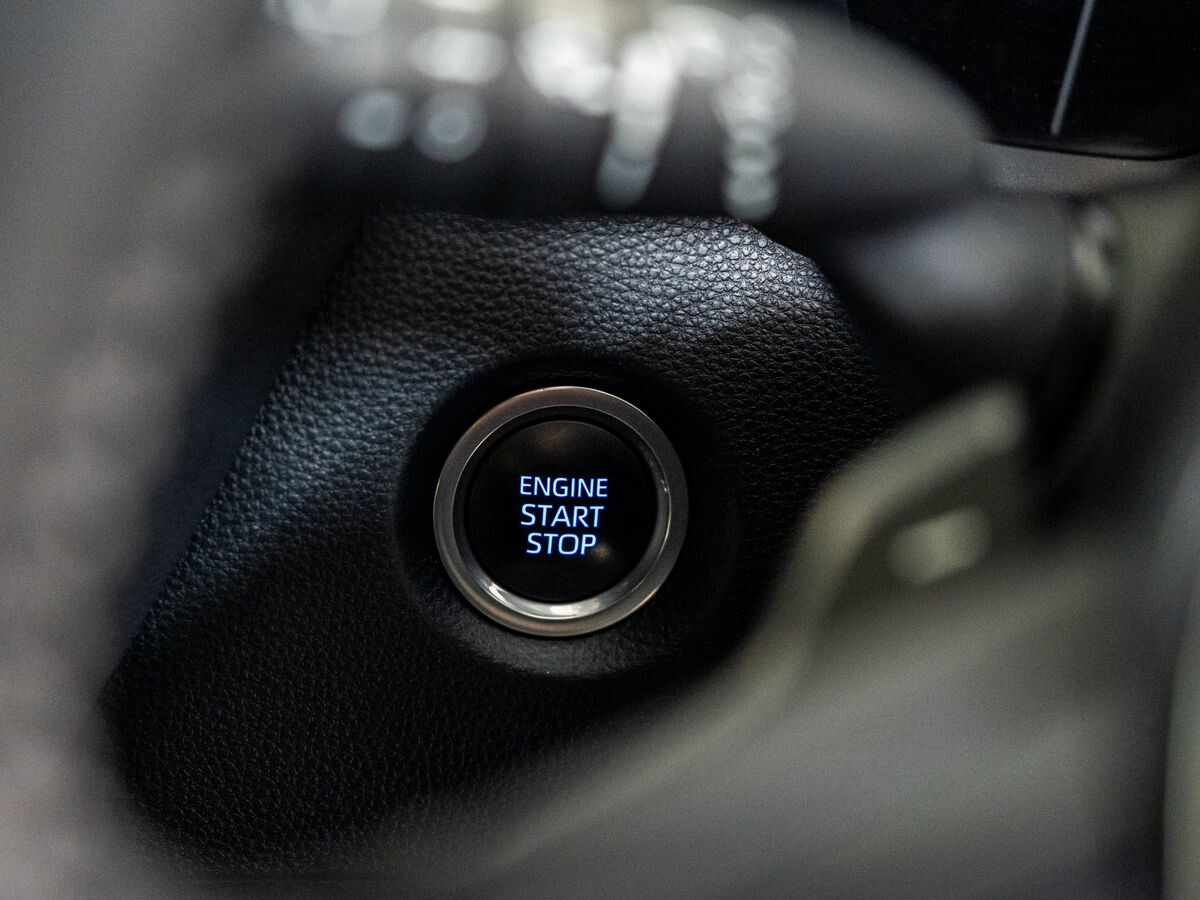 Toyota Corolla 2020 - фото автомобиля