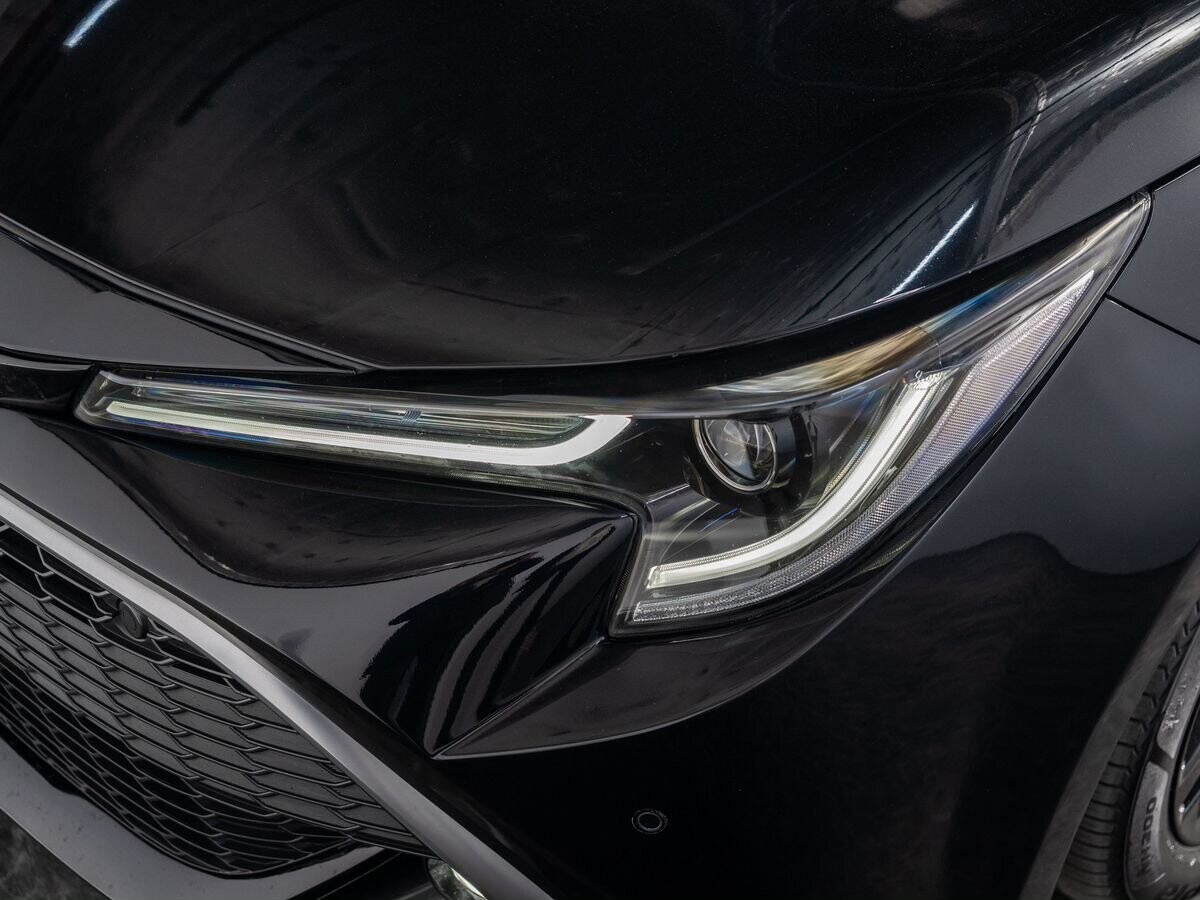 Toyota Corolla 2020 - фото автомобиля