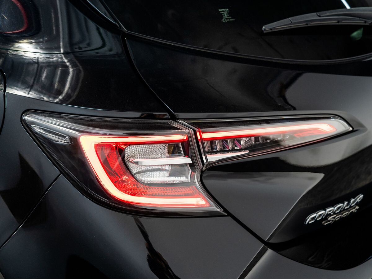 Toyota Corolla 2020 - фото автомобиля