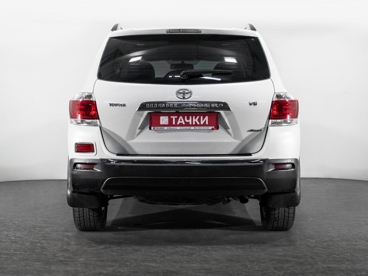 Toyota Highlander 2010 - фото автомобиля
