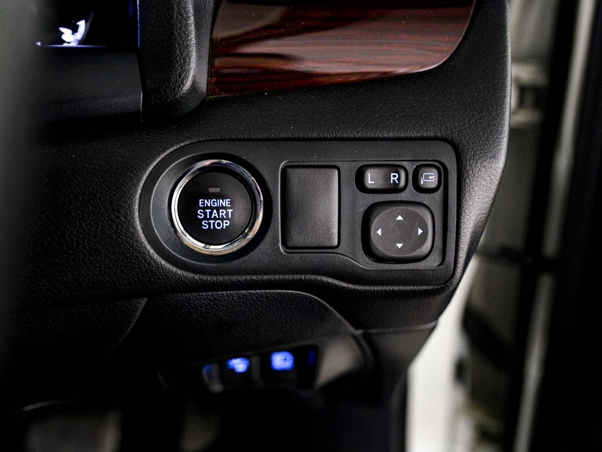 Toyota Allion 2017 - фото автомобиля