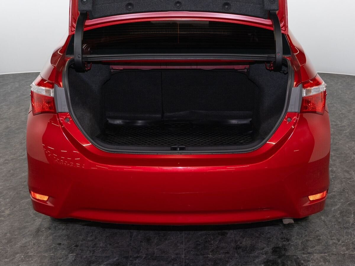 Toyota Corolla 2014 - фото автомобиля