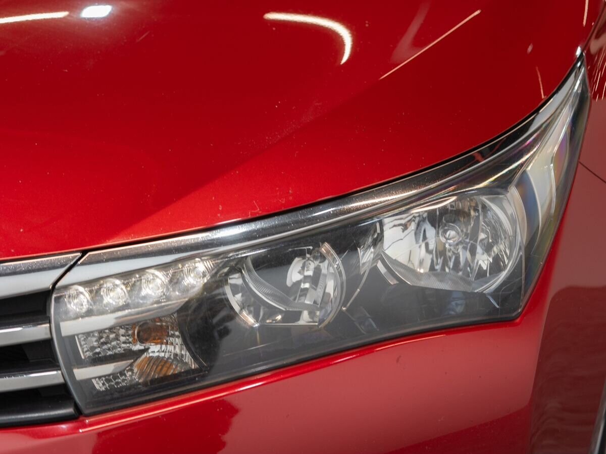 Toyota Corolla 2014 - фото автомобиля