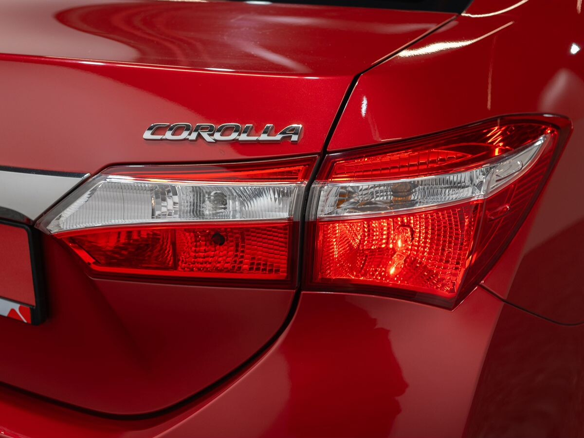 Toyota Corolla 2014 - фото автомобиля