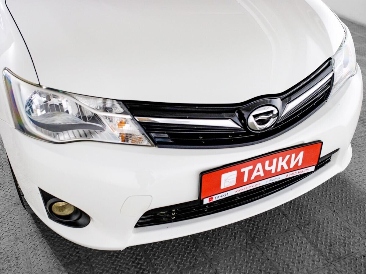 Toyota Corolla Fielder 2013 - фото автомобиля