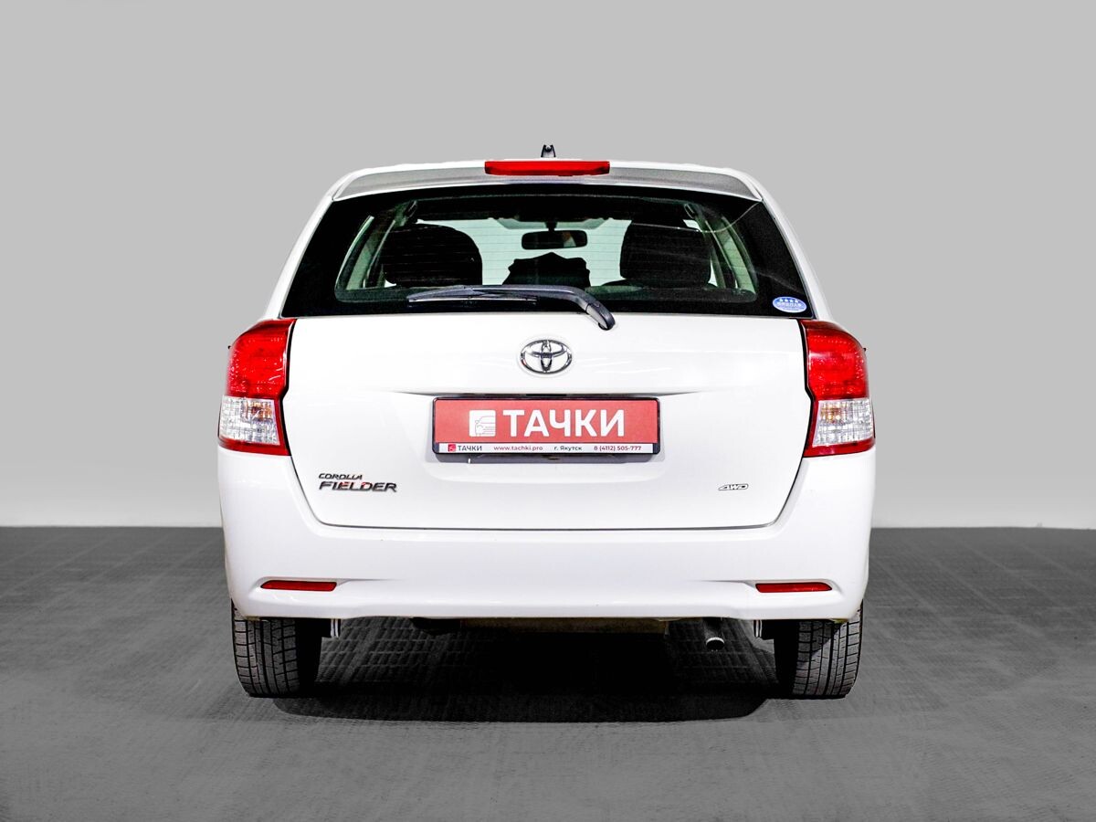 Toyota Corolla Fielder 2013 - фото автомобиля