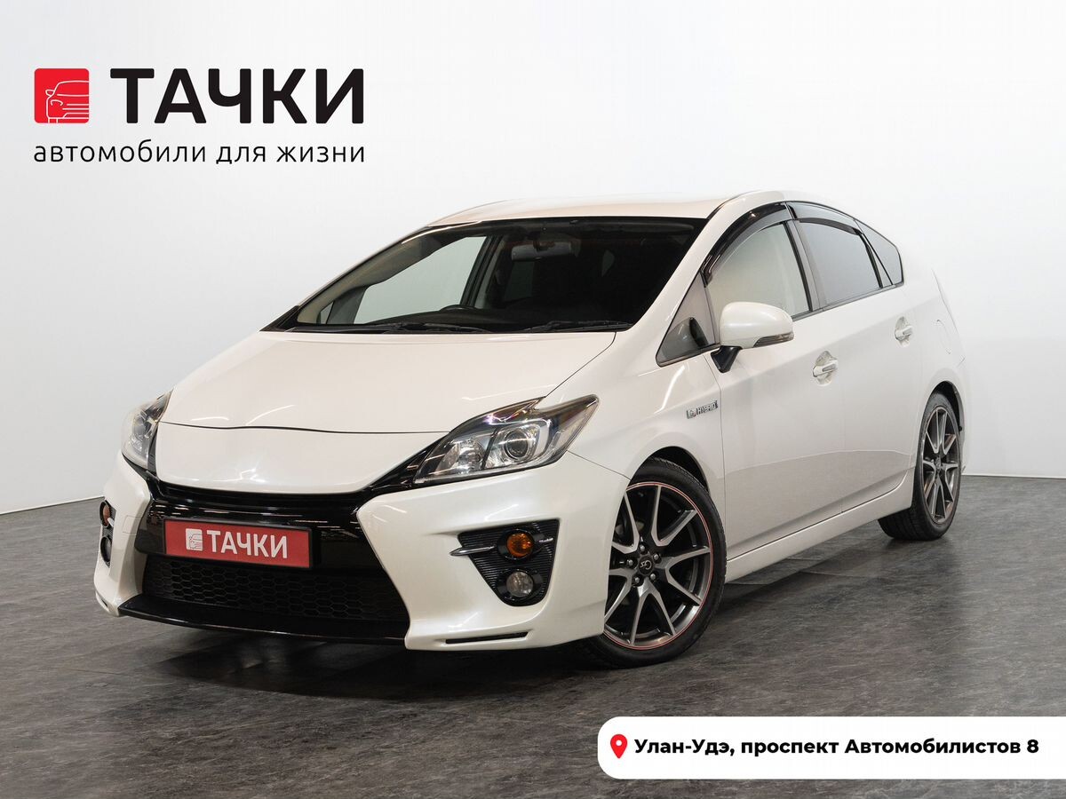 Toyota Prius 2013 - фото автомобиля
