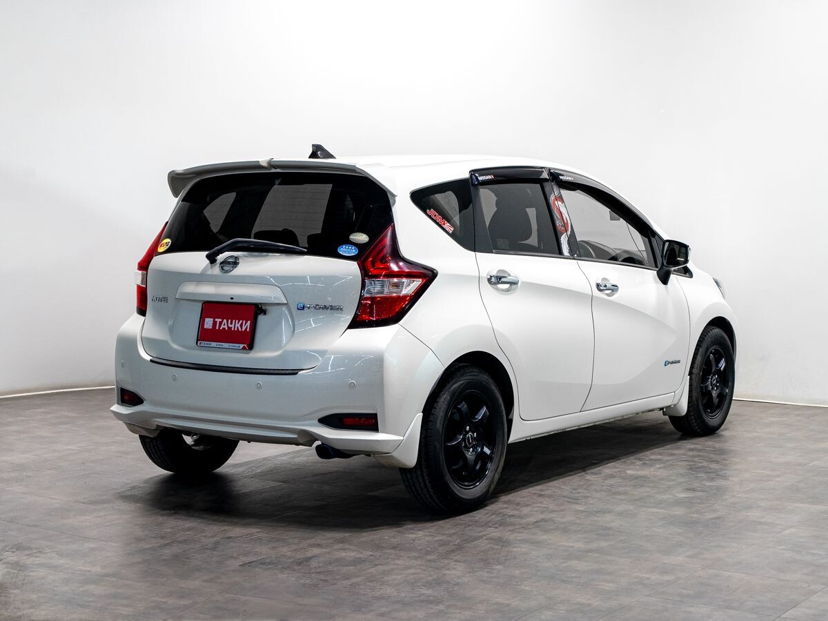 Nissan Note 2019 - фото автомобиля